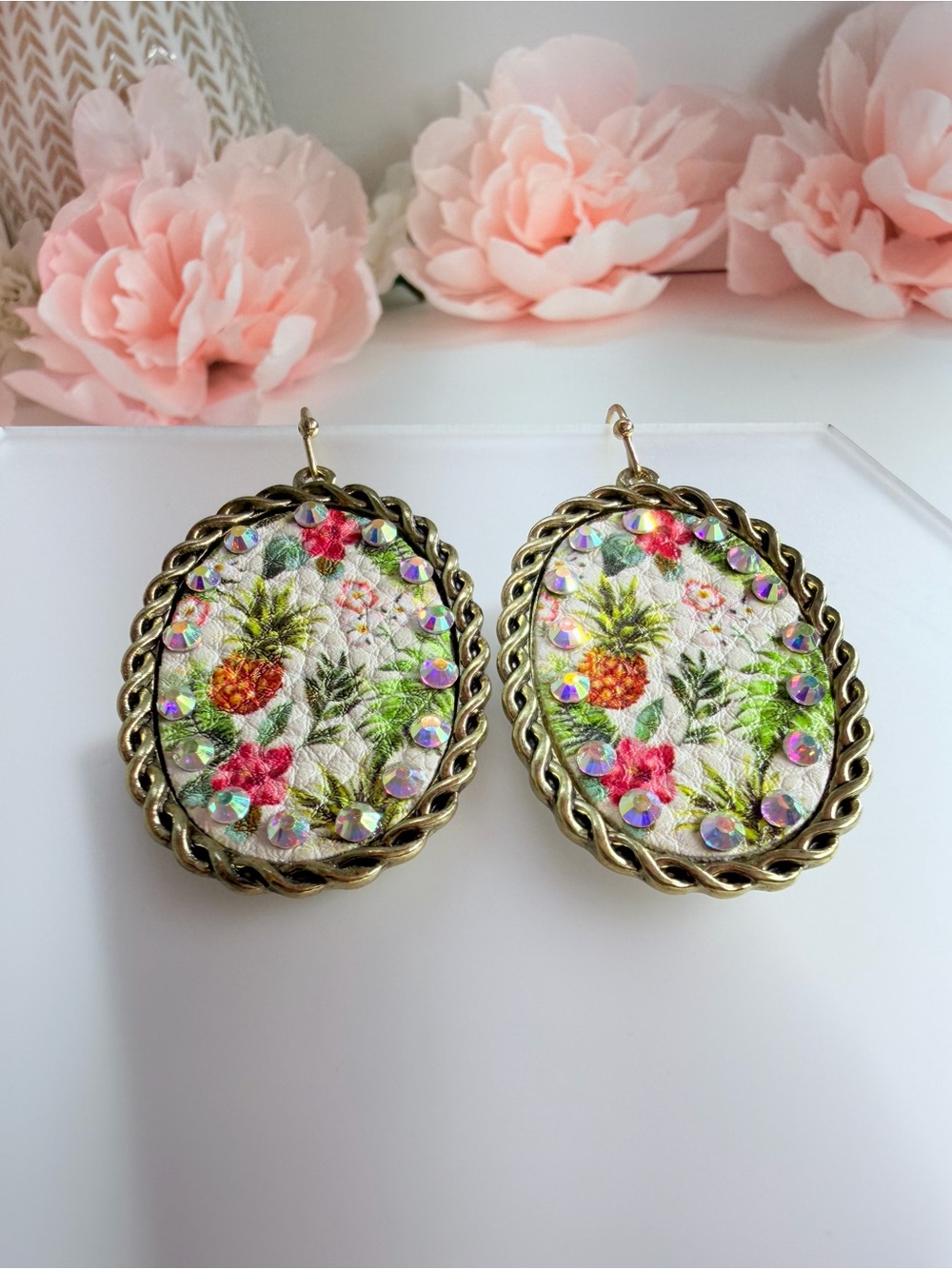 Vintage-Inspired Pineapple Floral Dangle Earrings - Pink & Green